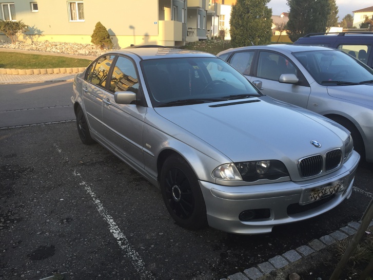 Bmw 318i Silber Rubrik Fahrzeuge Leistung 118 Pskm 313 000 Kmauto Ist In Gutem Verkaufe Bmw 318i Silber Die Inserate Online Mit Www Ticari Ch