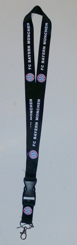 FC Bayern Mnchen FCB Bayer Schlsselanhnger Schlsselband Schlsselanhnger Schlsselband Logo Keychain Personalausweis Fand Logo Schlssel Band Anhnger Keychain Personalausweis Schwarz  Kleidung & Accessoires